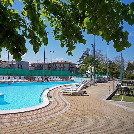 Hotel Gattuccio Cesenatico Exterior photo